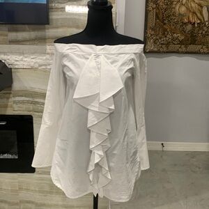 Do + Be White Off-Shoulder Top.‎ Size M